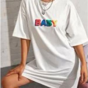 Drop shoulder letter graphic tee dress